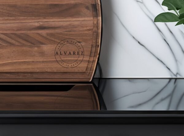 The classic personalized cutting board - image 2