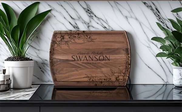 Elegant floral personalized cutting board - image 3