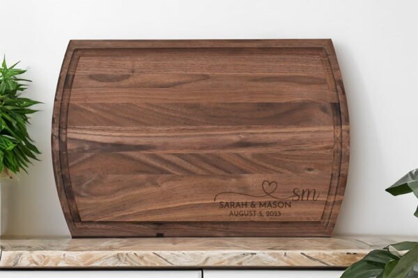 Malibu love personalized cutting board - image 3